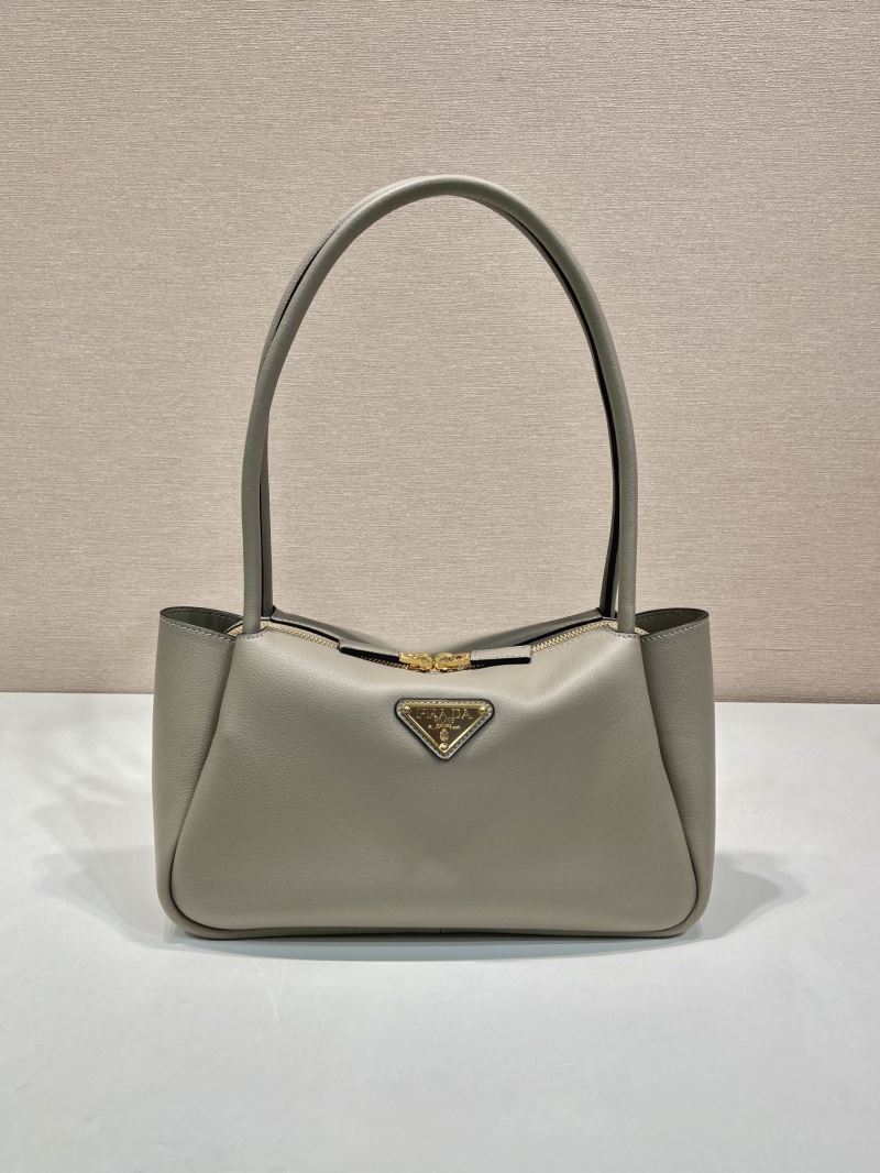 Pra*a top handle bags